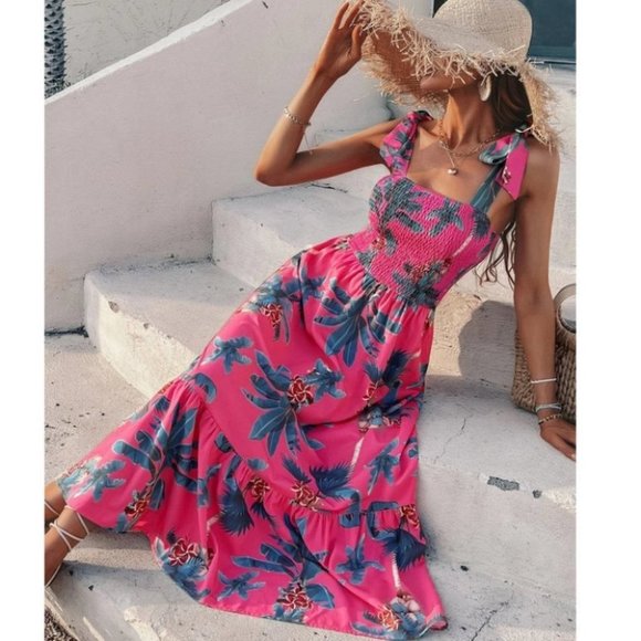 Tropical Paradise Pink maxi Dress - Picture 7 of 9